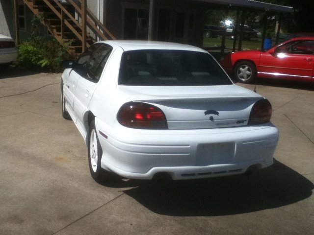 1998 Pontiac Grand Am XUV SLE 4WD