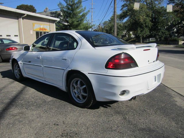 1999 Pontiac Grand Am XUV SLE 4WD