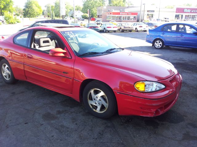 1999 Pontiac Grand Am Sportback LS