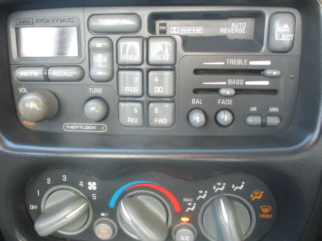 1999 Pontiac Grand Am Sport -5 Speed-stick-4x4