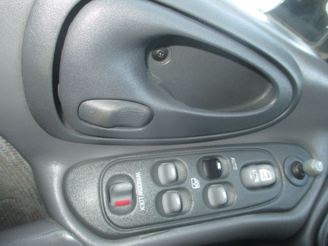 1999 Pontiac Grand Am Sport -5 Speed-stick-4x4