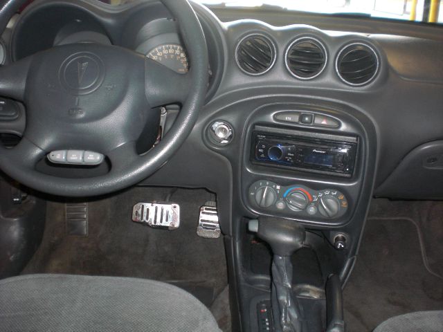 1999 Pontiac Grand Am Sport -5 Speed-stick-4x4
