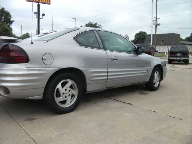 1999 Pontiac Grand Am 4dr Sdn SL Auto Sedan