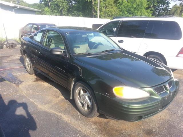 2000 Pontiac Grand Am 4WD Supercrew Styleside 5-1/2 Ft Box XLT