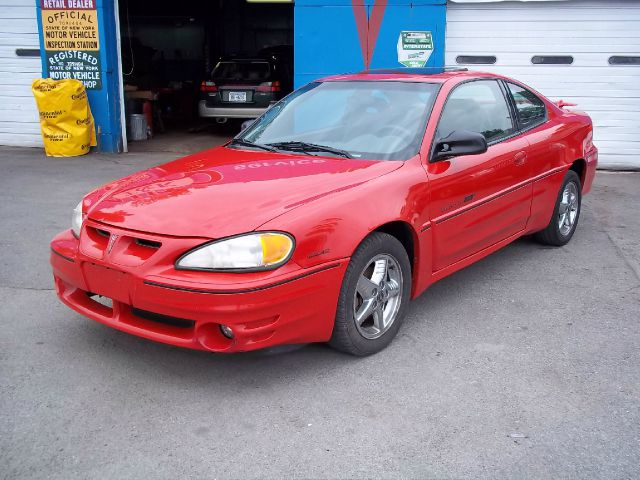 2000 Pontiac Grand Am Sportback LS