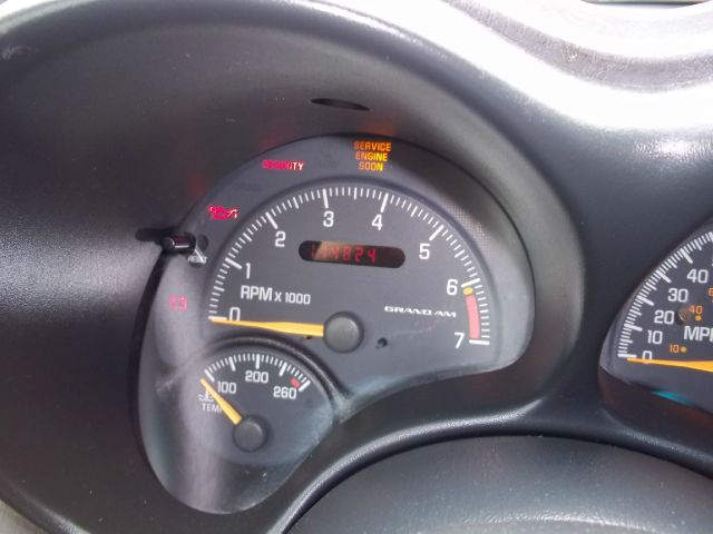 2000 Pontiac Grand Am XUV SLE 4WD