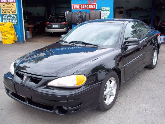 2000 Pontiac Grand Am XUV SLE 4WD