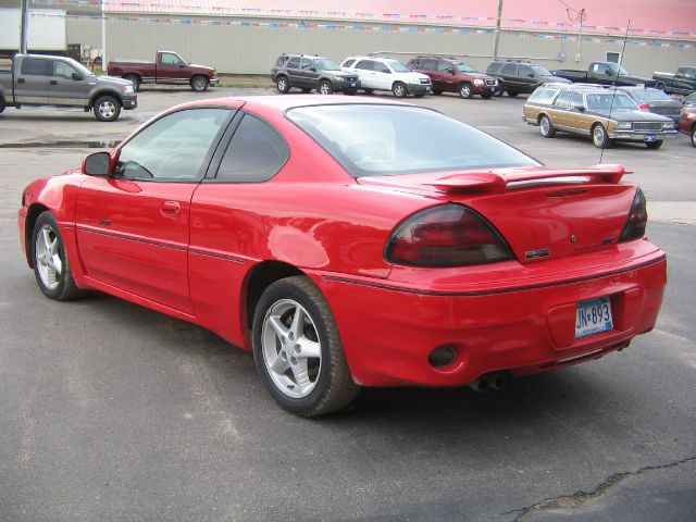 2000 Pontiac Grand Am Sportback LS