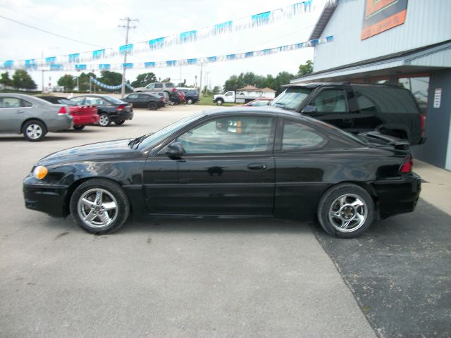 2000 Pontiac Grand Am Sportback LS