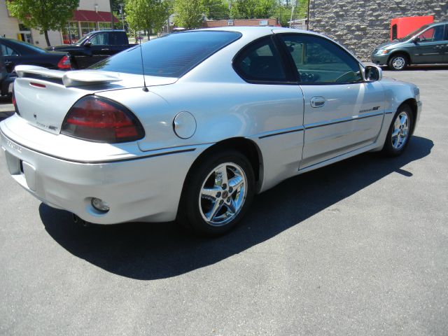2001 Pontiac Grand Am Sportback LS