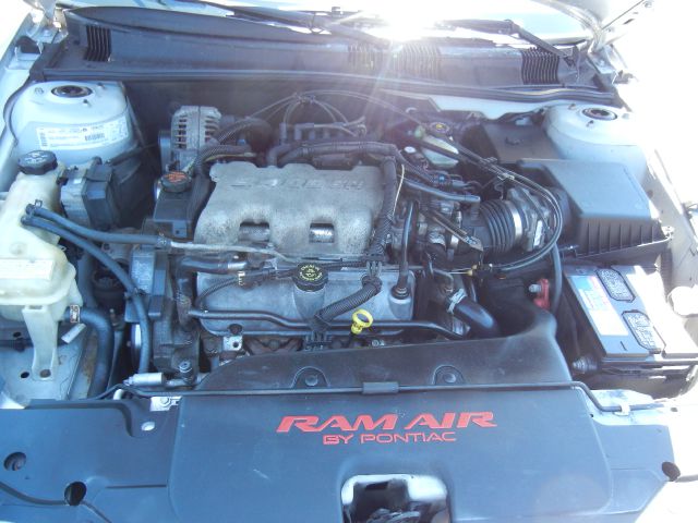 2001 Pontiac Grand Am Sportback LS