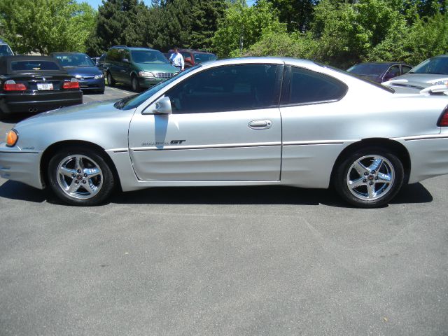 2001 Pontiac Grand Am Sportback LS