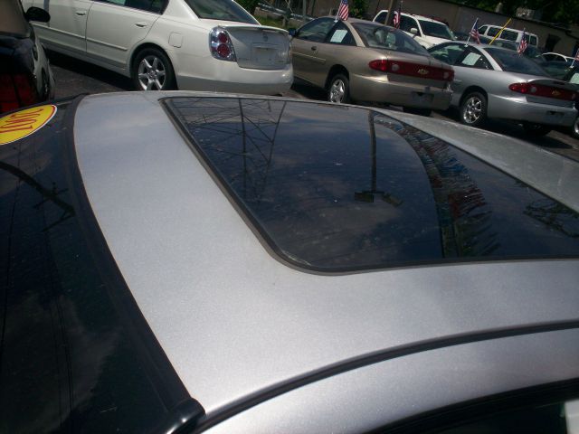 2001 Pontiac Grand Am XUV SLE 4WD