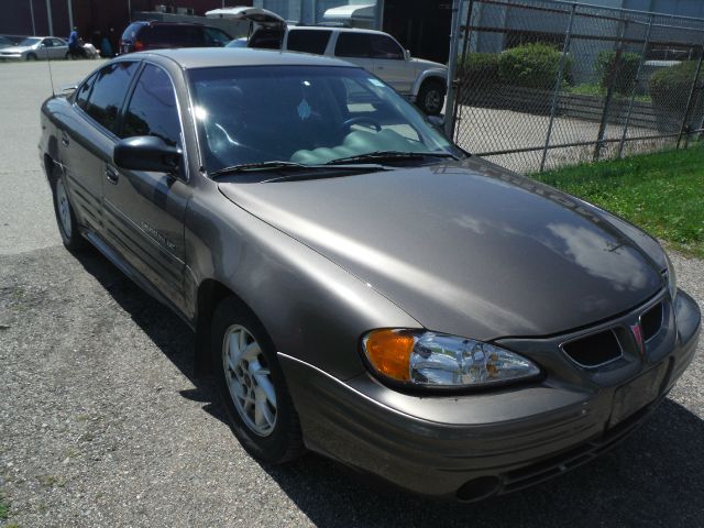 2001 Pontiac Grand Am Sport -5 Speed-stick-4x4