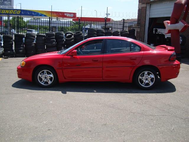 2002 Pontiac Grand Am 4WD Supercrew Styleside 5-1/2 Ft Box XLT