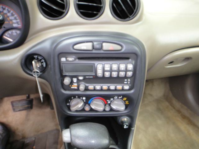 2002 Pontiac Grand Am XLT Lariat CREW CAB FX4