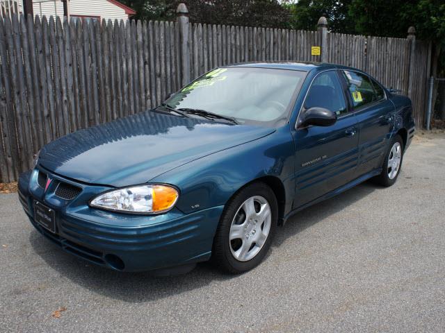 2002 Pontiac Grand Am 4WD Supercrew Styleside 5-1/2 Ft Box XLT