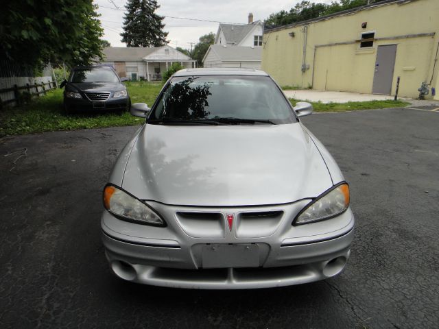 2002 Pontiac Grand Am XUV SLE 4WD