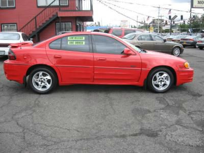 2002 Pontiac Grand Am XUV SLE 4WD
