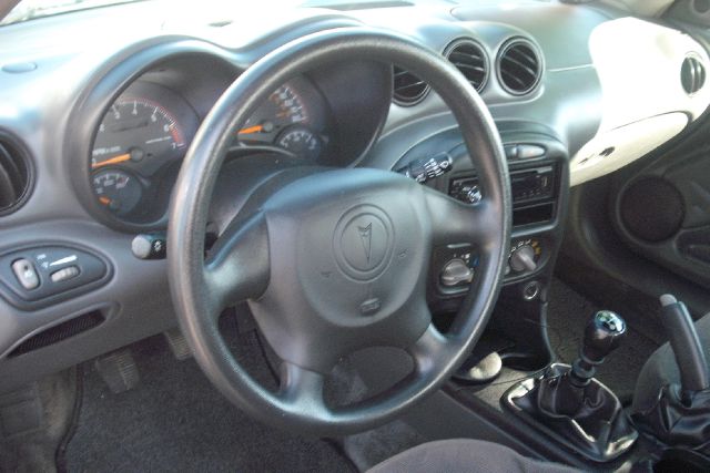 2002 Pontiac Grand Am 4dr Sdn SL Auto Sedan