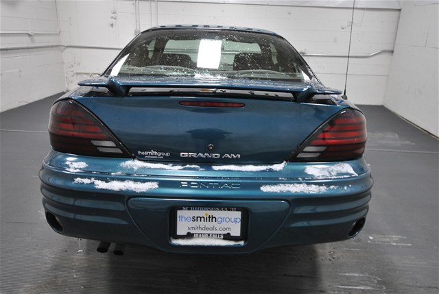 2002 Pontiac Grand Am 4WD Supercrew Styleside 5-1/2 Ft Box XLT