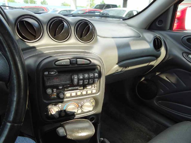 2002 Pontiac Grand Am XLT Lariat CREW CAB FX4