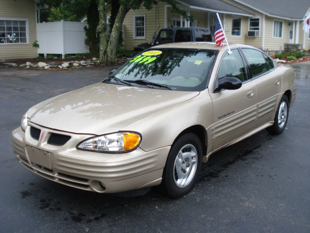 2002 Pontiac Grand Am Sport -5 Speed-stick-4x4