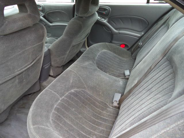 2002 Pontiac Grand Am XUV SLE 4WD