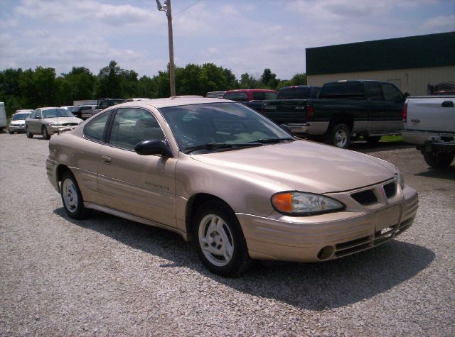 2002 Pontiac Grand Am 4dr Sdn SL Auto Sedan