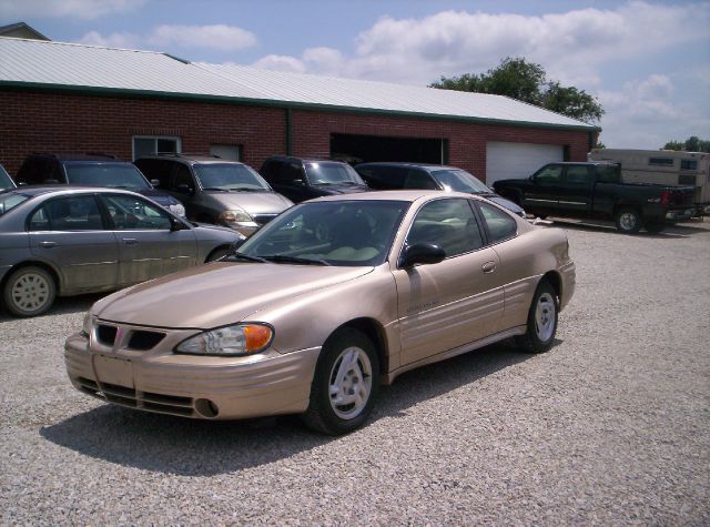 2002 Pontiac Grand Am 4dr Sdn SL Auto Sedan