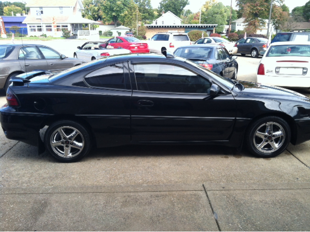 2002 Pontiac Grand Am Sportback LS