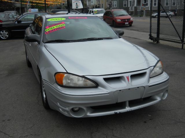 2003 Pontiac Grand Am LS Flex Fuel 4x4 This Is One Of Our Best Bargains