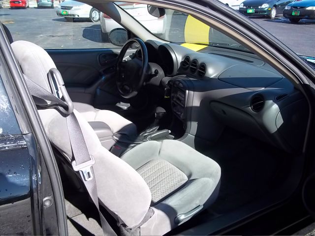 2003 Pontiac Grand Am Sportback LS