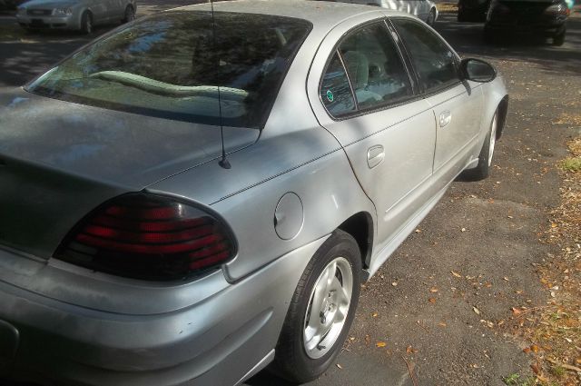 2003 Pontiac Grand Am Unknown