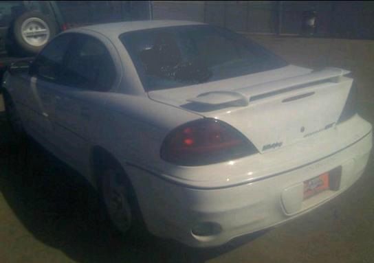 2003 Pontiac Grand Am XUV SLE 4WD