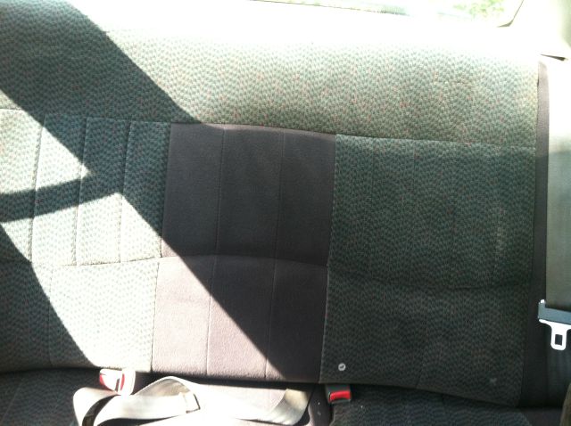 2003 Pontiac Grand Am Sport -5 Speed-stick-4x4