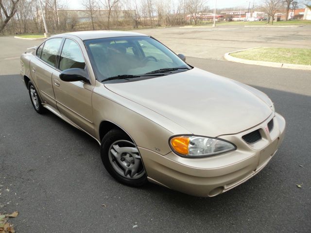 2003 Pontiac Grand Am LS Flex Fuel 4x4 This Is One Of Our Best Bargains