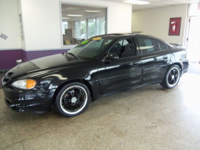 2003 Pontiac Grand Am XUV SLE 4WD