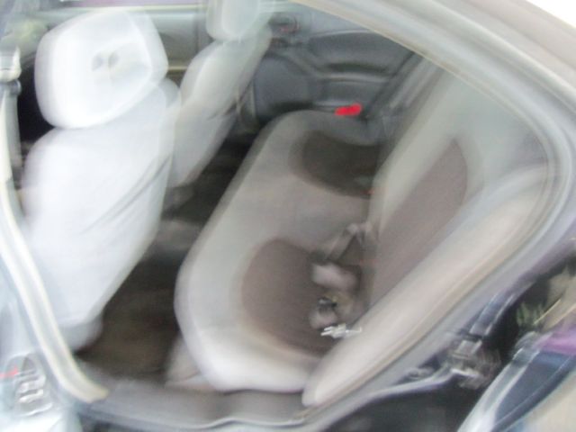 2003 Pontiac Grand Am XUV SLE 4WD