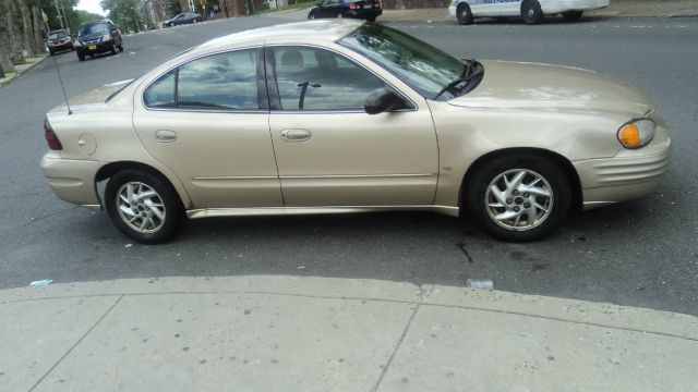 2003 Pontiac Grand Am LS Flex Fuel 4x4 This Is One Of Our Best Bargains