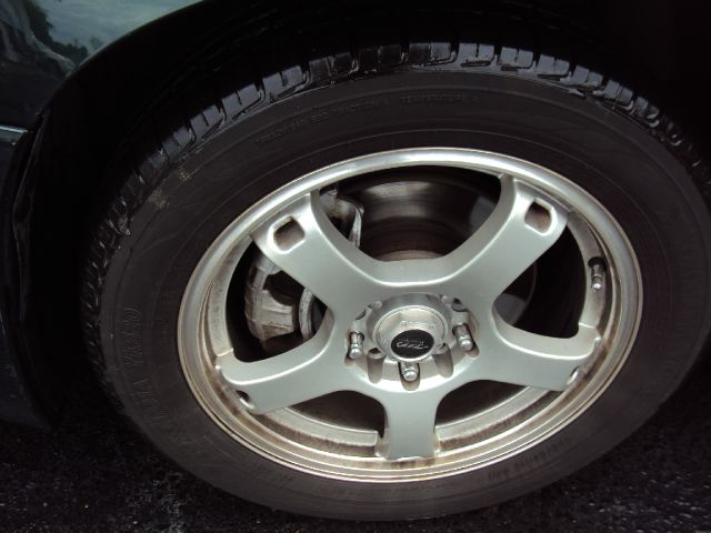 2003 Pontiac Grand Am XUV SLE 4WD