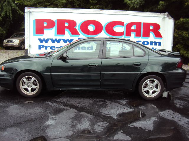 2003 Pontiac Grand Am XUV SLE 4WD