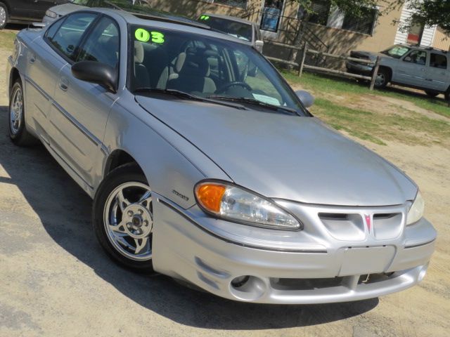 2003 Pontiac Grand Am XUV SLE 4WD