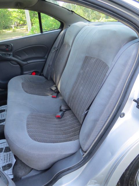 2003 Pontiac Grand Am XUV SLE 4WD