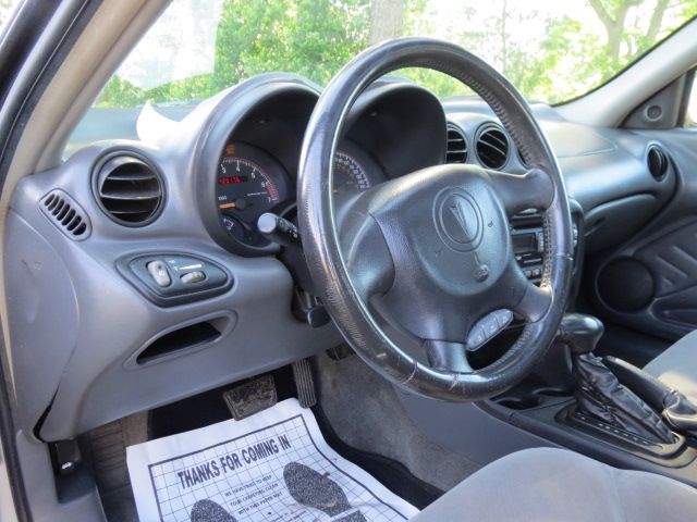 2003 Pontiac Grand Am XUV SLE 4WD