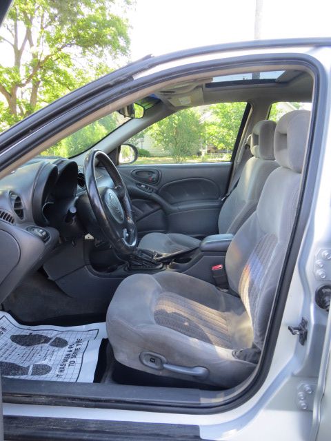 2003 Pontiac Grand Am XUV SLE 4WD