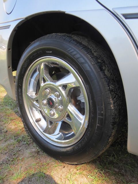 2003 Pontiac Grand Am XUV SLE 4WD