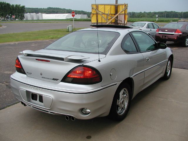 2003 Pontiac Grand Am Sportback LS
