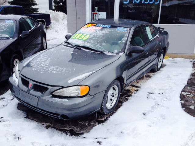 2003 Pontiac Grand Am Sport -5 Speed-stick-4x4