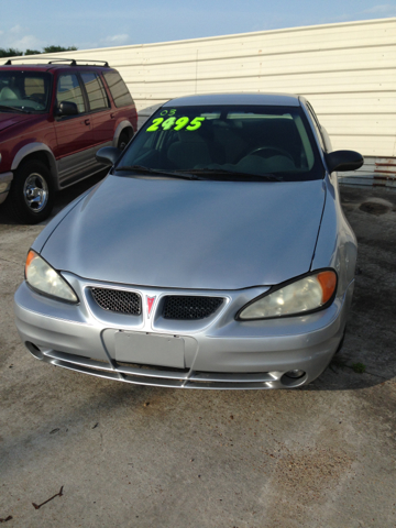 2003 Pontiac Grand Am Sport -5 Speed-stick-4x4
